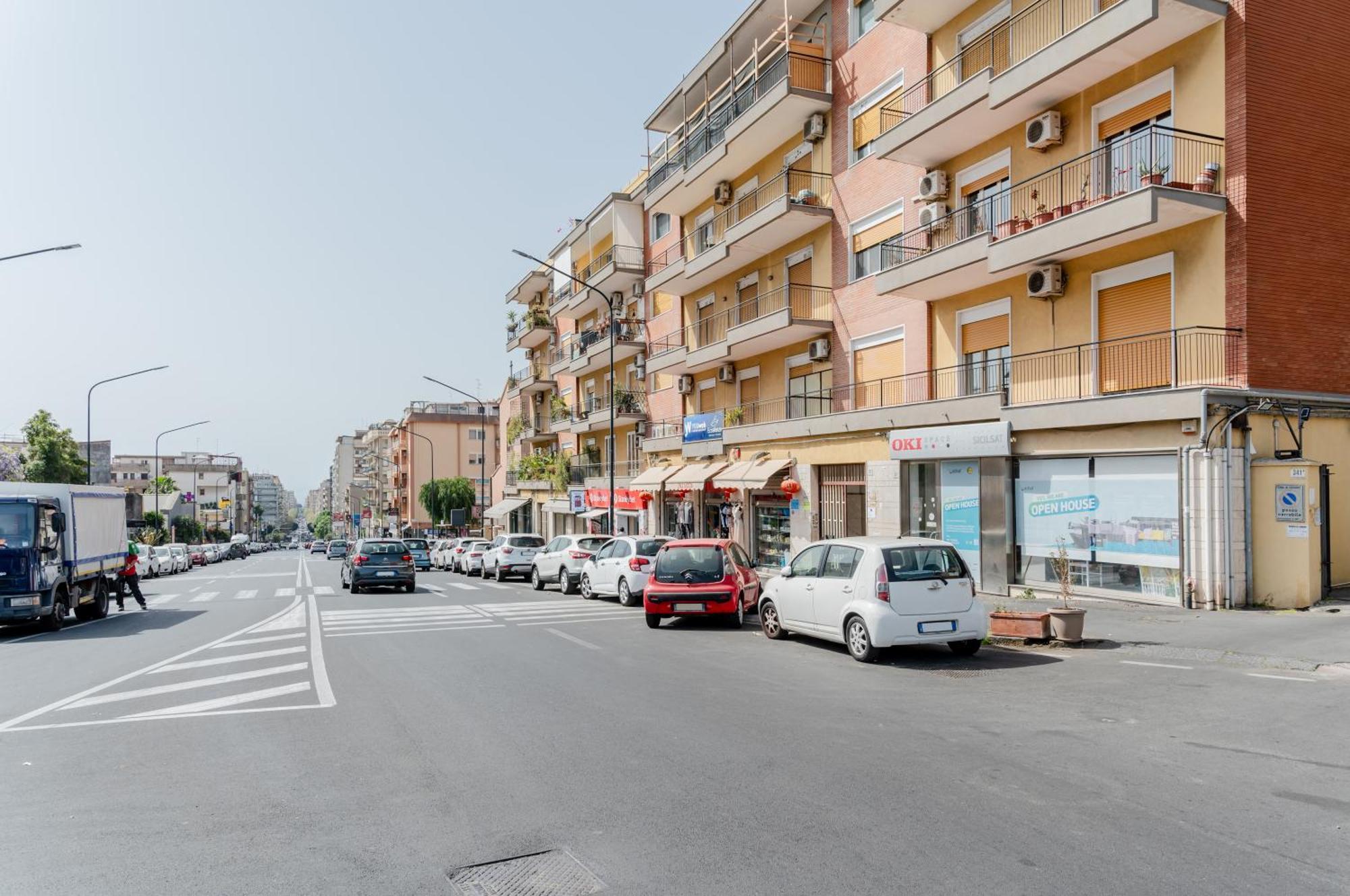 Catania Skyview Terrace: Your Urban Escape מראה חיצוני תמונה